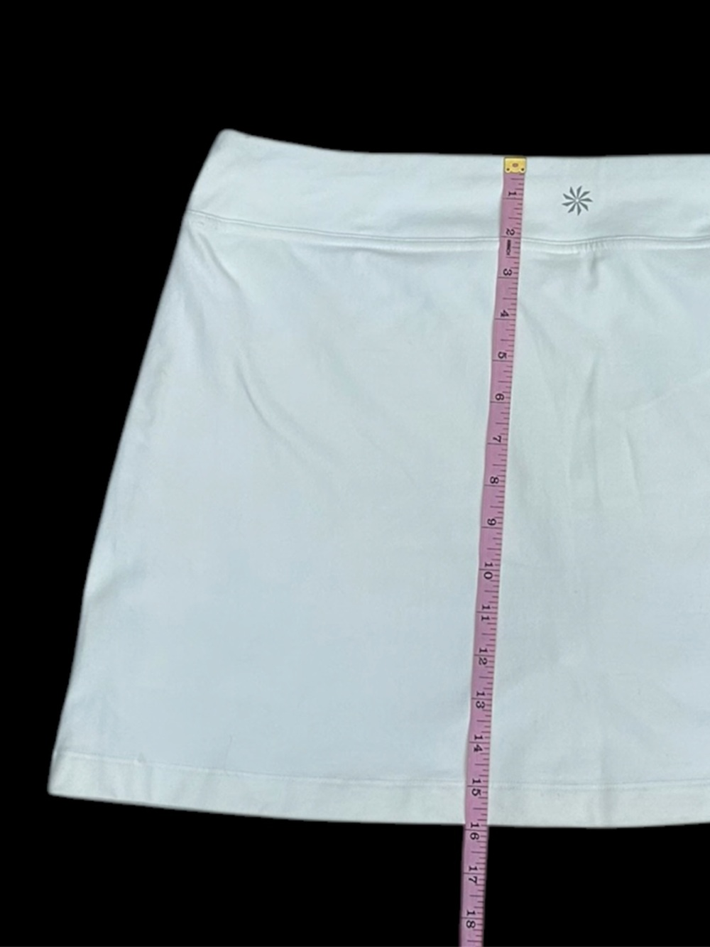 ATHLETA Women’s Mid-Rise Zipper Pocket Athletic Skort - Picture 6 of 10